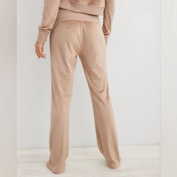 NEW Aerie real me dreamy velour pants tan - Picture 2 of 5